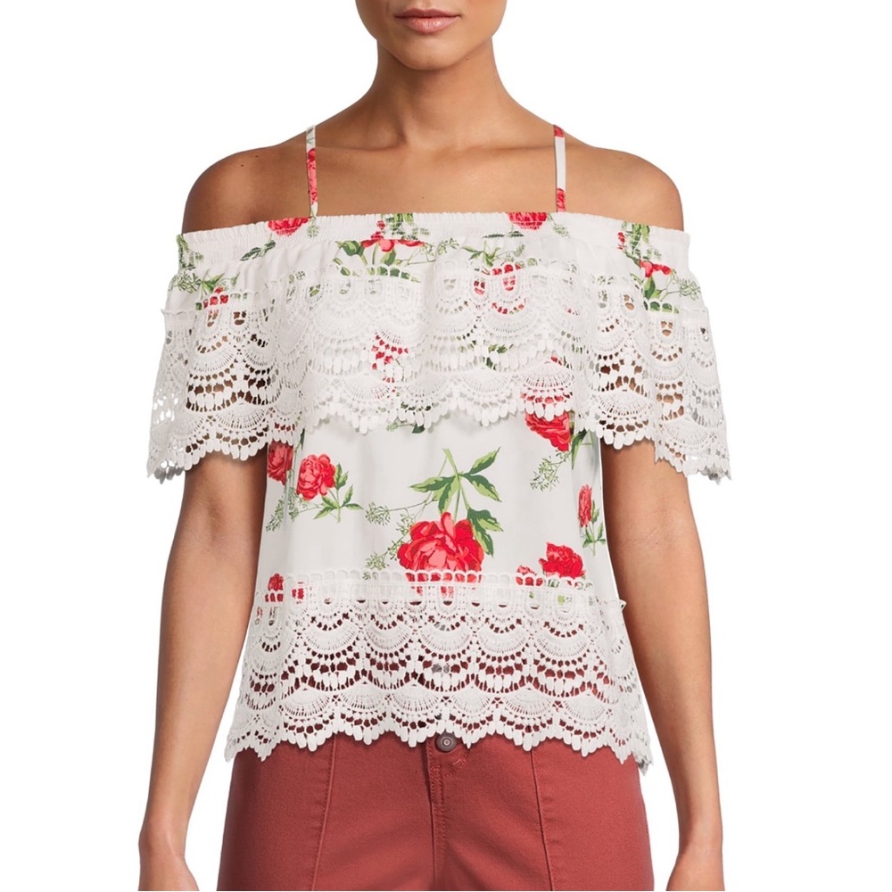 ✨Bundle item✨ No Boundaries Off Shoulder Top